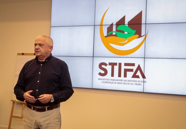 STIFA amplia cidadania aos trabalhadores da região